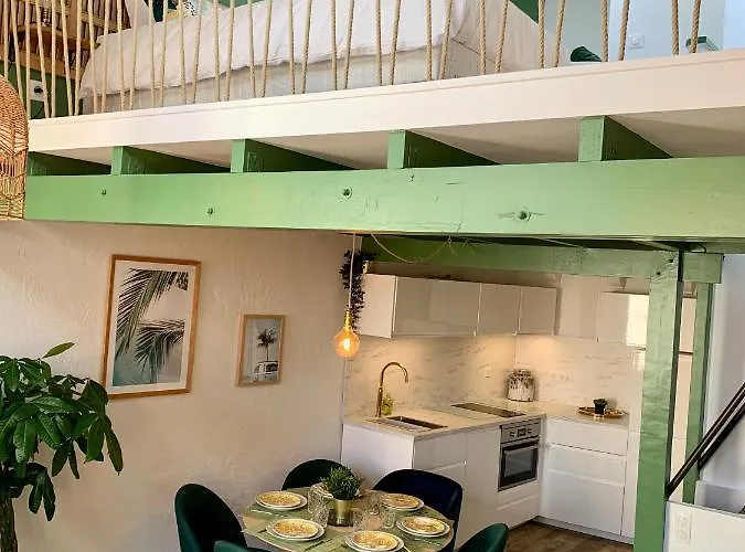 Holiday home Maison De Village Le Suquet Cannes