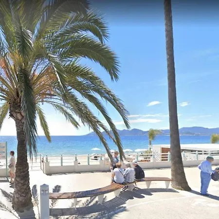 度假居 Maison De Village Le Suquet *